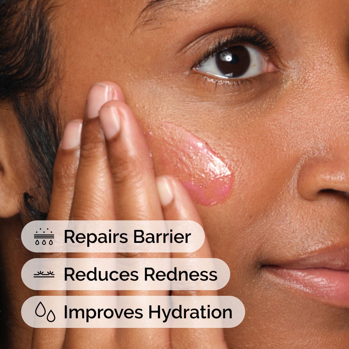 soothing-and-barrier-support-serum-t5 ord-soothing-barrier-support-serum-model-application-with-benefits.jpg